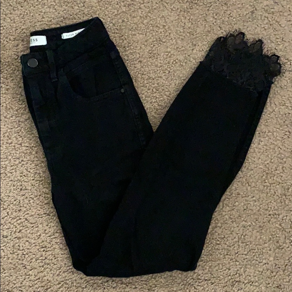 Black GUESS Super High Rose
